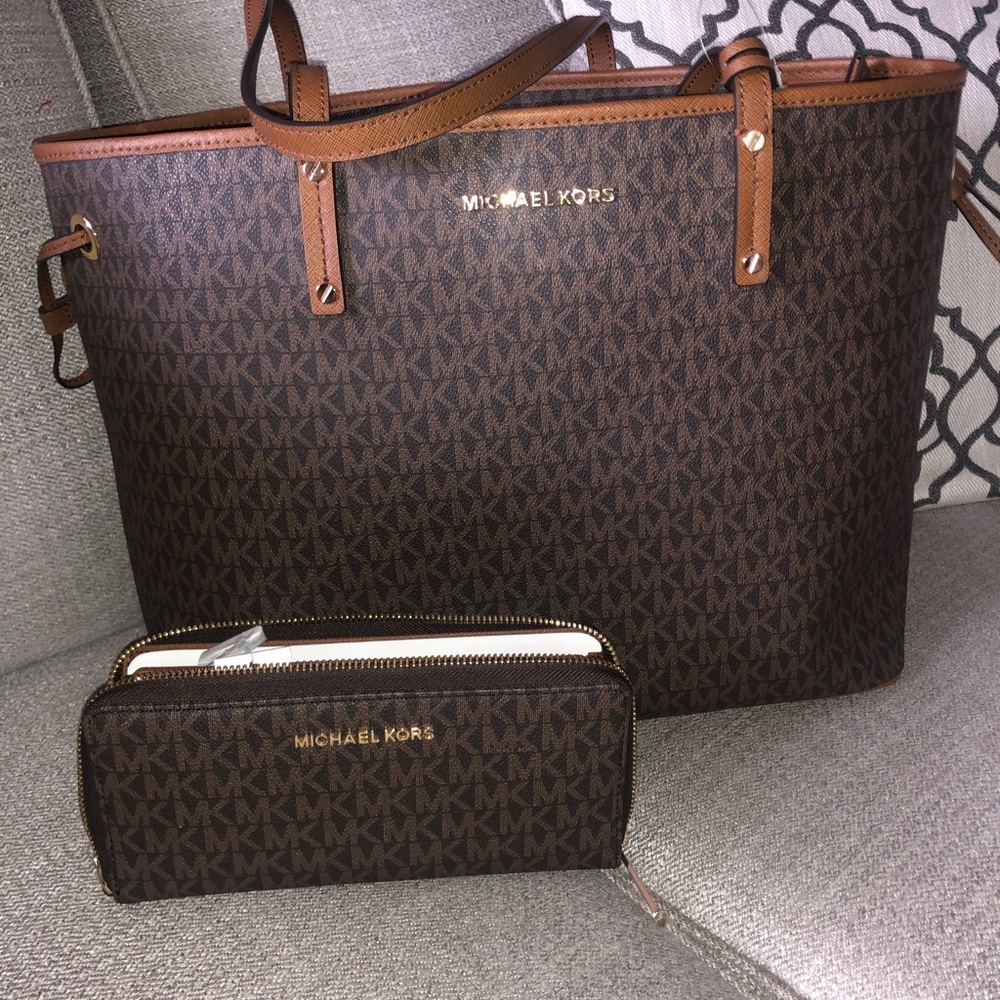 Michael Kors large Jet Set Travel Tote